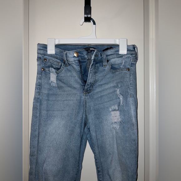 Light Wash Fashion Nova Jeans - Picture 3 of 9